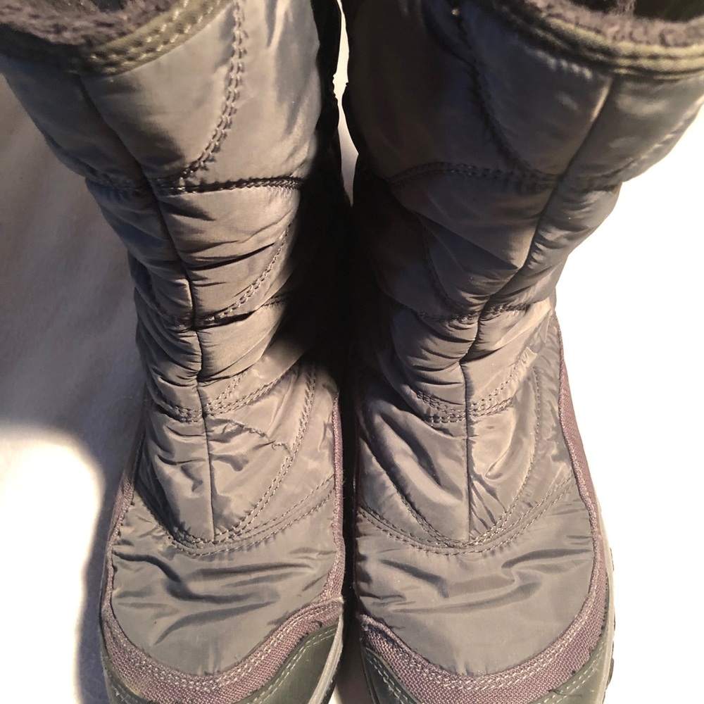 Keen Terradora Pull On Women's Gray Quilted Winter Boots